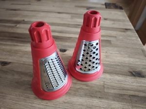Tupperware  Allesschneider Profi-Chef Mahlwerk Gemüsereibe Käse Bild 5