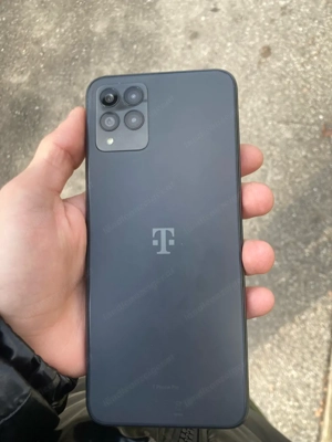 T Mobile Phone Pro Bild 2