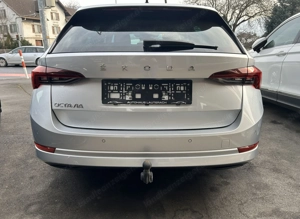Skoda Octavia Combi 2.0 TDI Ambition *AHK *VIRT. *APP *NAV*4xSHZ Bild 7
