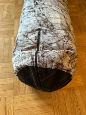Orthopädische Rückenrolle   Wirbelsäulenrolle - Naturfüllung - Therapierolle Bild 4