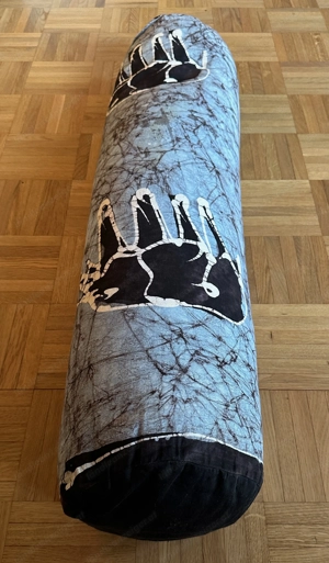 Orthopädische Rückenrolle   Wirbelsäulenrolle - Naturfüllung - Therapierolle Bild 5