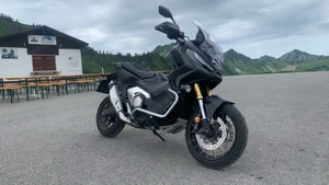 Honda X-adv750 Bild 2