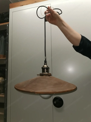 Funktionstüchtige Lampe Bild 2