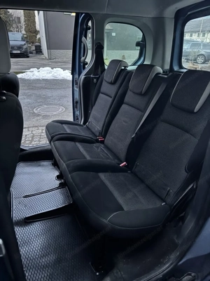 Zuverlässiges Familienauto Bild 9