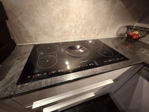 Exklusive Küche  Bild 4