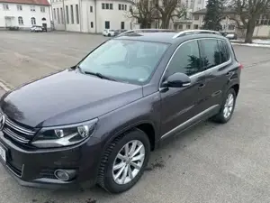 Volkswagen Tiguan LOUNGE Sport mit AHK 1,4 l TSI (125 PS) 6-Gang Bild 6