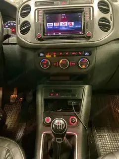 Volkswagen Tiguan LOUNGE Sport mit AHK 1,4 l TSI (125 PS) 6-Gang Bild 10