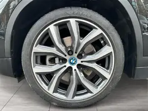 BMW X1 xDrive25e xLine // Head-Up // HiFi DAB // Head UP Bild 6