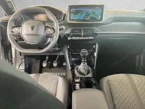 Peugeot 2008 Bild 9