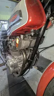 Triumph Trident T150 V Oldtimer Bild 5