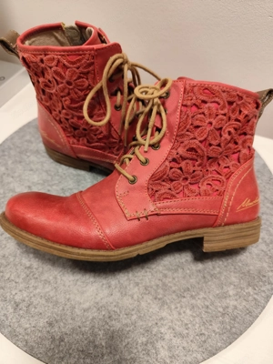 Mustang Stiefeletten mit Flower Stickerei Details  Größe 36