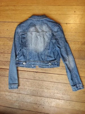 Jeansjacke Damen  Bild 2