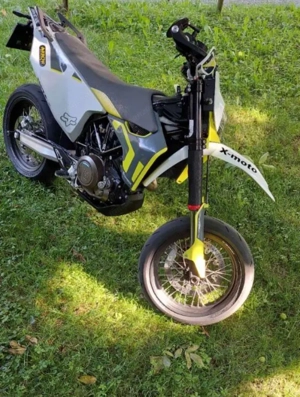 Husqvarna 701 SM Bild 2