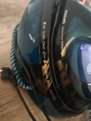 Dampfbügeleisen  Bild 2