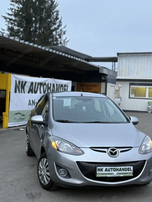 Mazda 2 TÜV.2027 Bild 3
