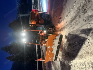 Hydrac SK 170 Schneepflug Bild 3