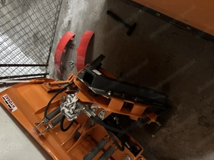 Hydrac SK 170 Schneepflug Bild 2
