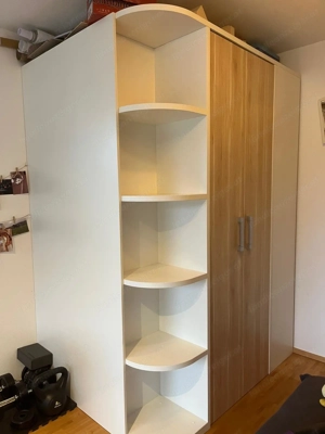 Begehbarer Kleiderschrank Bild 2