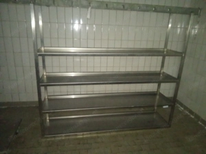 Edelstahlregale Bild 4