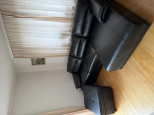 Kunstledersofa mit Hocker Bild 2