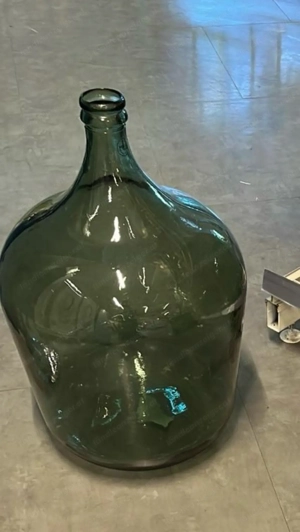 große grüne Vase Bild 2