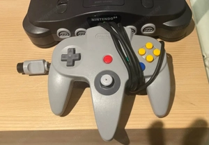 N64 mit Spielen Bild 2