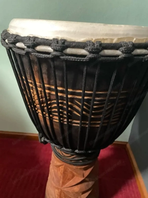 wunderschöne Djembe Bild 4