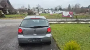 Volkswagen Polo 2006 Bild 2