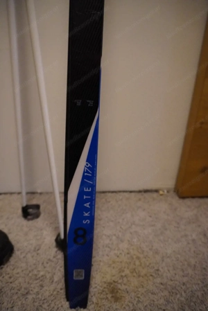 Langlauf-Skatingski Bild 5