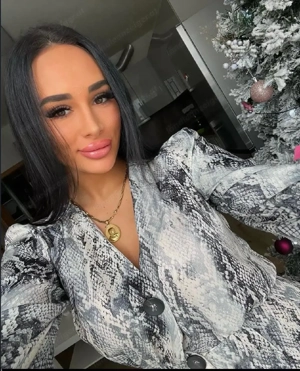 Erica ist privat und diskret Bild 3