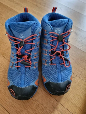 Wanderschuhe 34 Bild 2