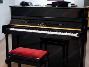 Sehr schönes Kawai Klavier, in schwarz poliert, 5 Jahre Garantie! Kostenlose Lieferung (*) Bild 2