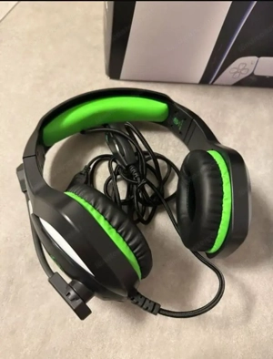 PlayStation 5 neuwertig + 2 controller + Headset + FIFA25 Bild 5