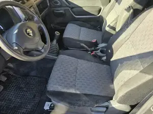 Suzuki Jimny Bild 3