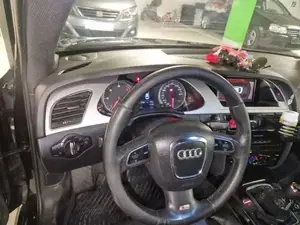 Audi A4 Bild 12