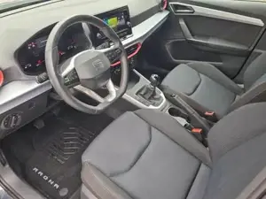 Seat Arona FR 1.0 TSI LED ACC FullLink PDC DAB 70 kW (95 P... Bild 10