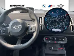 MINI Countryman C Paket M // Head-Up // Panorama Glasdach // Komfortzugang Bild 7