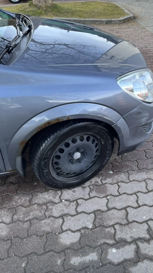 Opel Astra H Bild 3