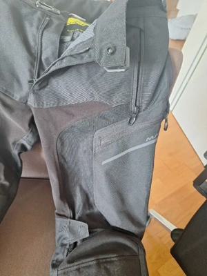 Motorradhose Bild 3