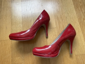 Tamaris Lackpumps 40 rot Bild 2