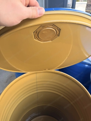 Stahlfass 180 l   1  verwendet   Lebensmittelalkohol   UN-zugelassen Bild 2