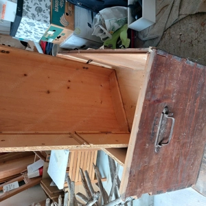 Alte Holztruhen zu verschenken  Bild 7