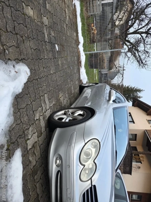 Zu Verkaufen Mercedes 240 CLK Bild 6
