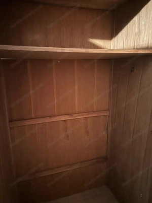 Kleiderschrank zu verkaufen Bild 2