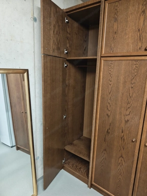 Toller Eichenschrank, viel Stauraum Bild 2