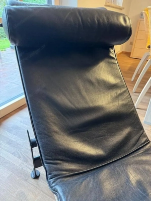 Originaler LC 4 Lounge-Sessel von Le Corbusier in schwarzem Leder von Cassina Bild 6