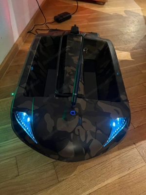 Futterboot RT4 V4 Bild 2