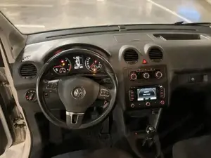 VW Caddy top Zustand Bild 5