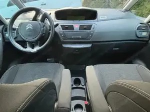 Citroen C4 Grand Picasso 1.6 | Diesel | Automatik | 7. Sitzer **TÜV NEU** Bild 2