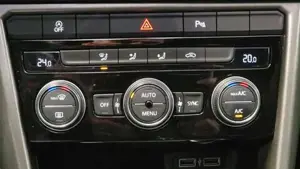 Volkswagen T-Roc Bild 18